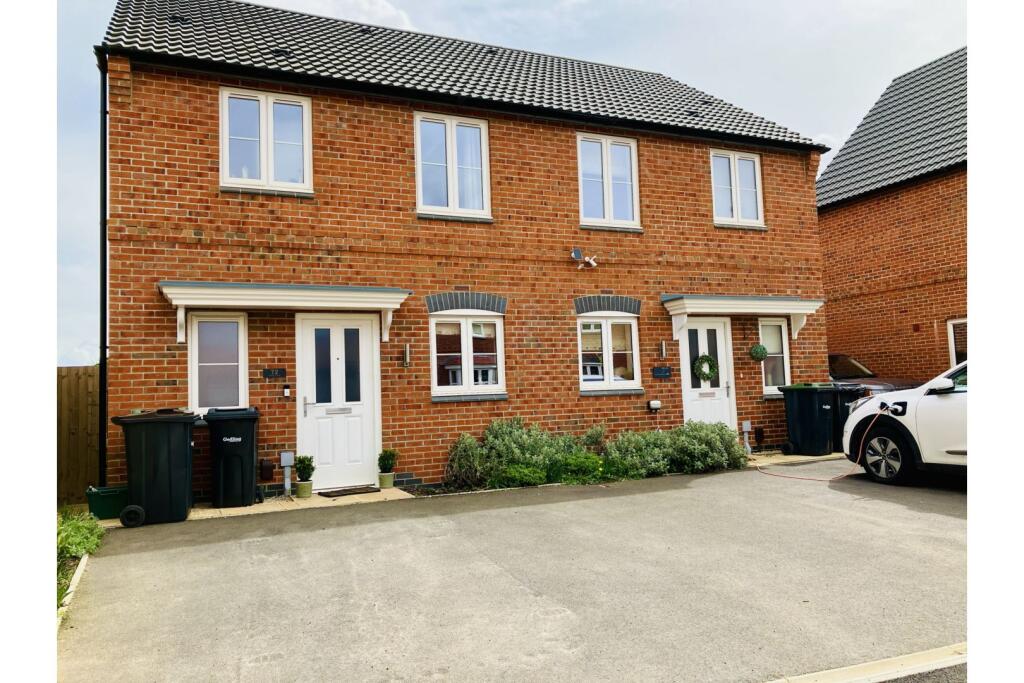 Main image of property: Chadburn Road, Hucknall, NG15