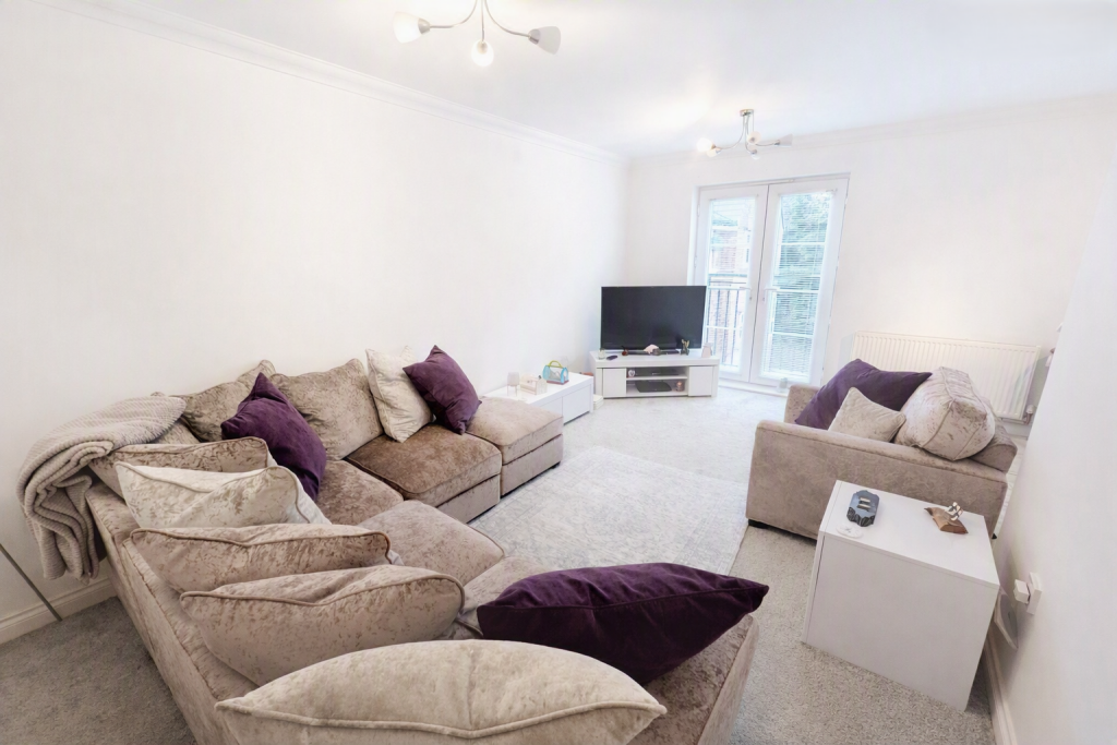Apartment in Newcastle upon Tyne - View 3