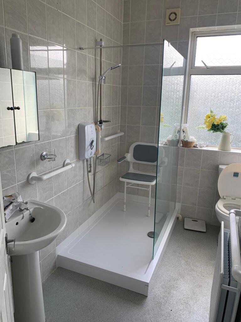 House in Greater Manchester - More