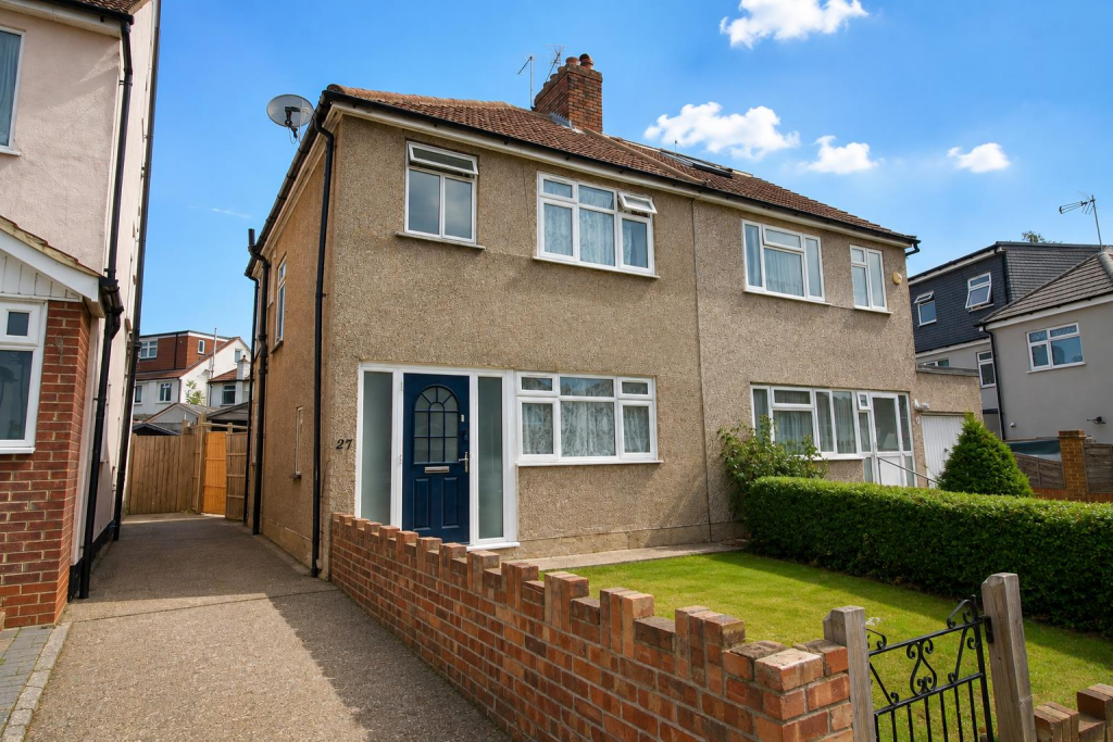 Main image of property: Middleton Avenue, Greenford
