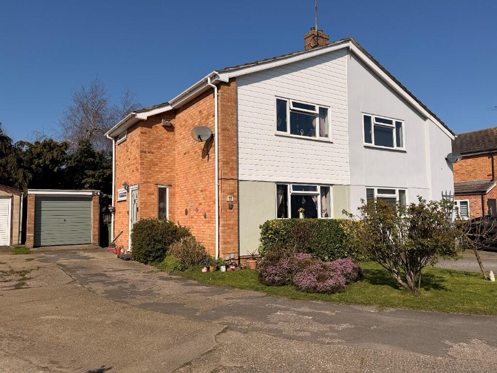 Main image of property: South Close, Halstead, Essex, CO9 1NJ