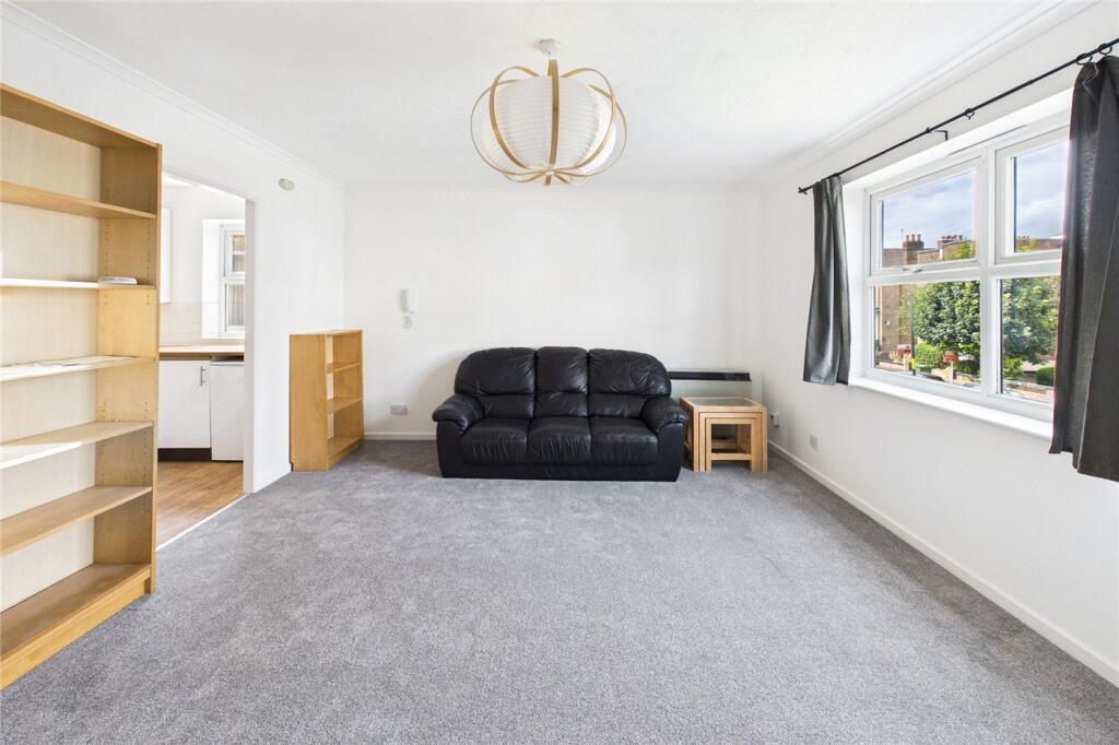 Apartment in London - View 2