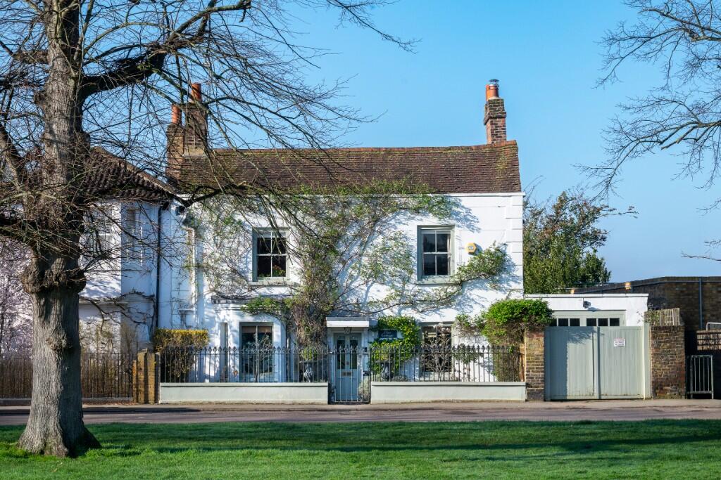 Main image of property: Ham Common, Richmond, TW10