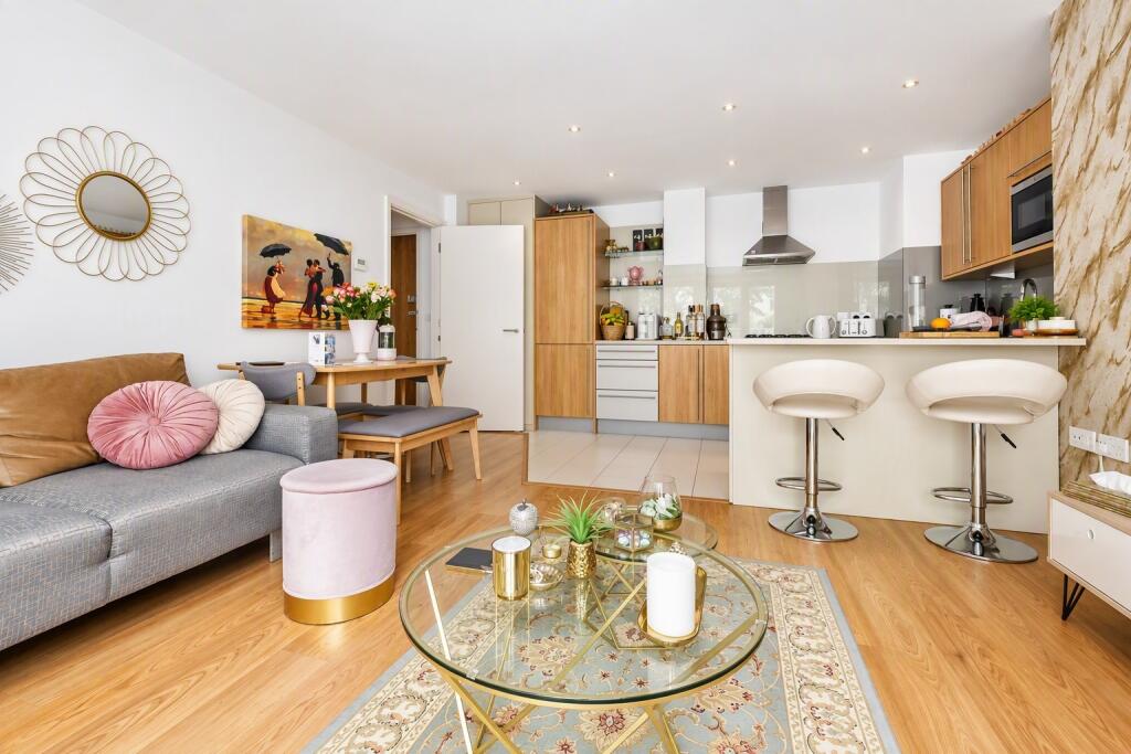Apartment in London - View 4