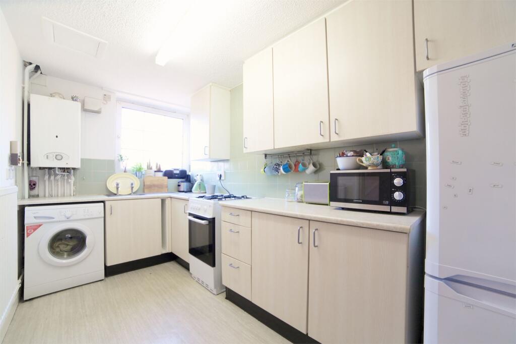 Apartment in London - View 4