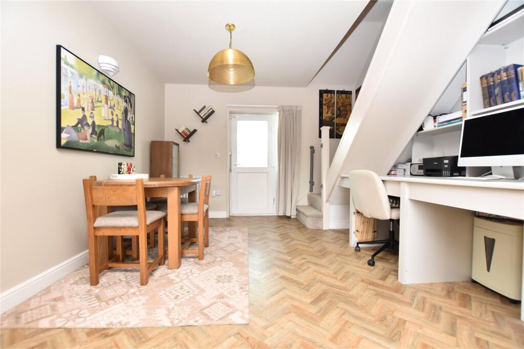 House in Leeds, Upper Green, Morley - View 3