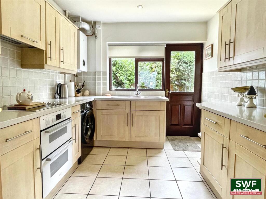House in Wolverhampton - View 4
