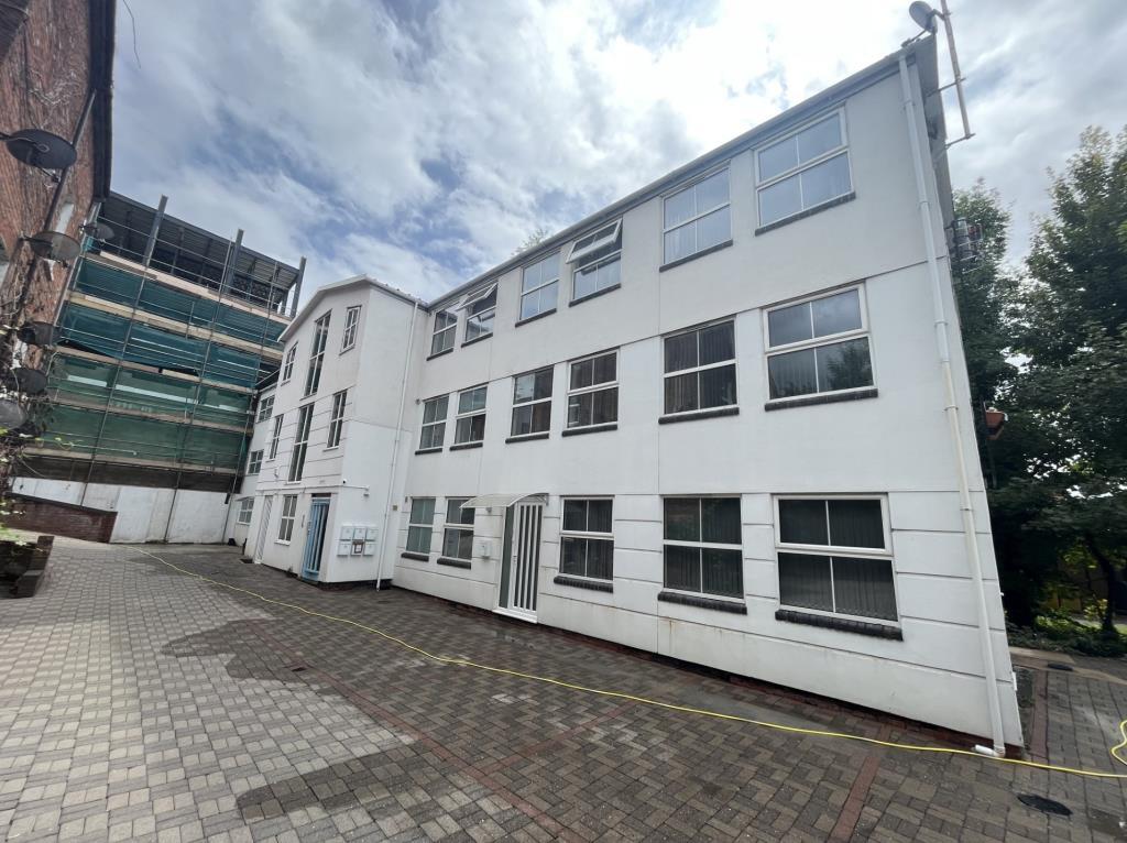 Main image of property: West Wycombe Road, High Wycombe, HP11