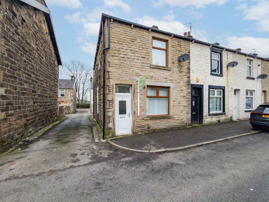 3-bed terraced on Scott Street, Burnley, BB12 6NW, £95,000