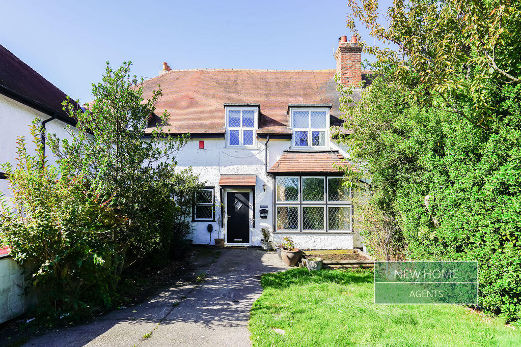 Main image of property: Rossall Road, Cleveleys, Thornton-Cleveleys, FY5 1HJ