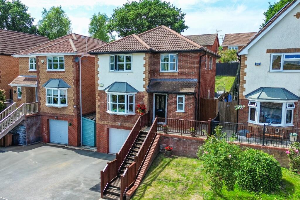 Main image of property: Min Awel, Flint, Flintshire, CH6 5TG
