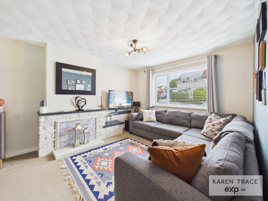 House in St Austell, Boscoppa - View 2