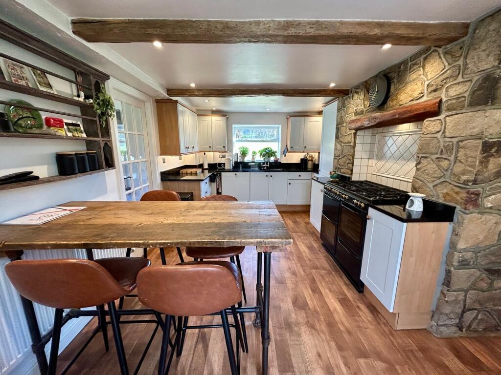 House in Bradford, Keighley - View 4