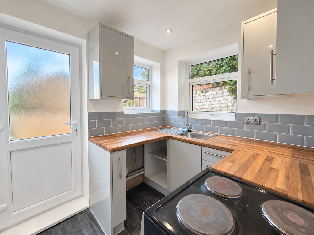 House in Aberdare, Aberaman North - View 4