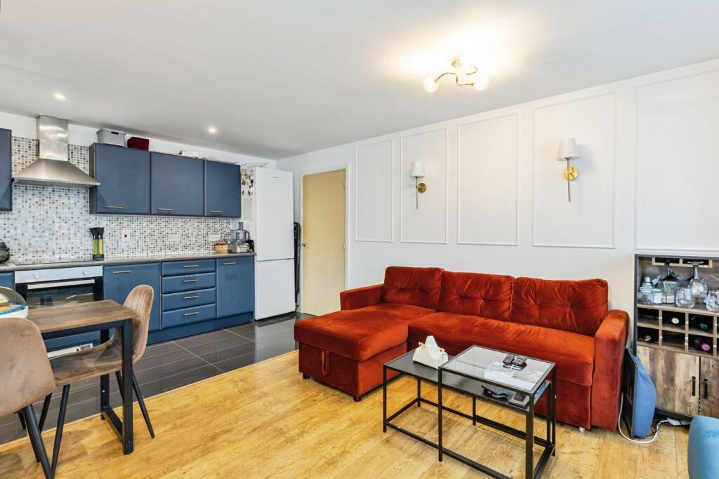 Apartment in Reading - More