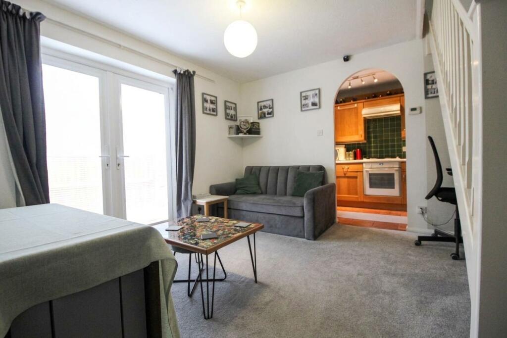 House in Salisbury - View 3