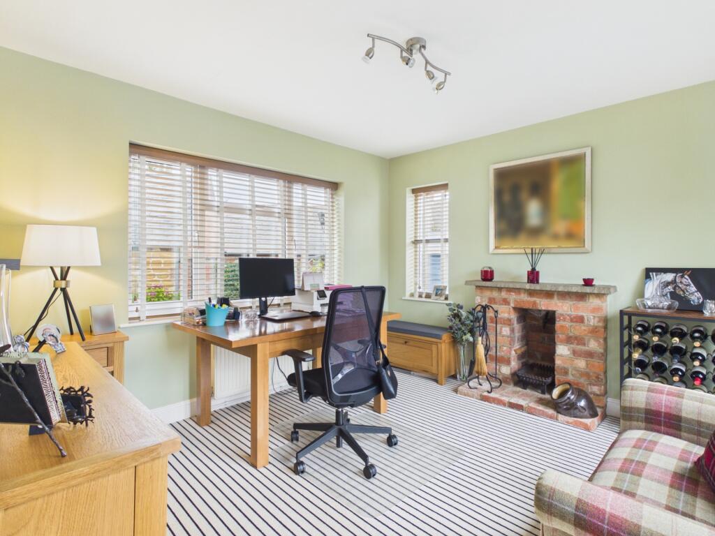 House in Northampton - More