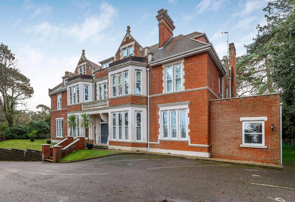 Main image of property: Bassett House, Knyveton Road