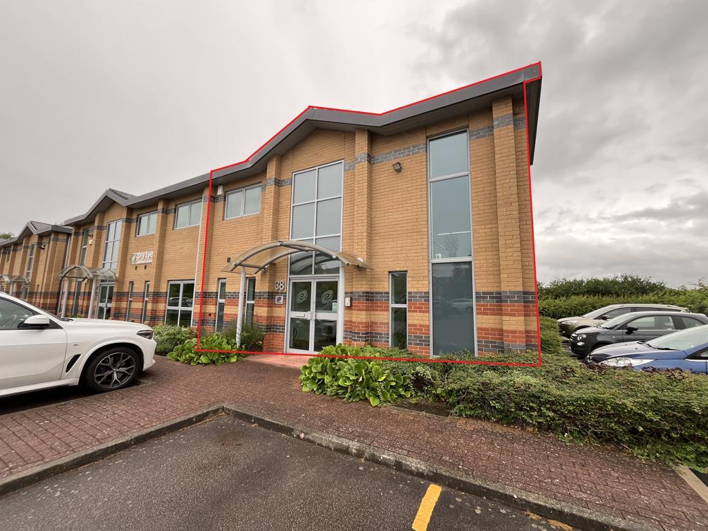 Main image of property: 38 The Point, Market Harborough, Leicestershire, LE16 7QU