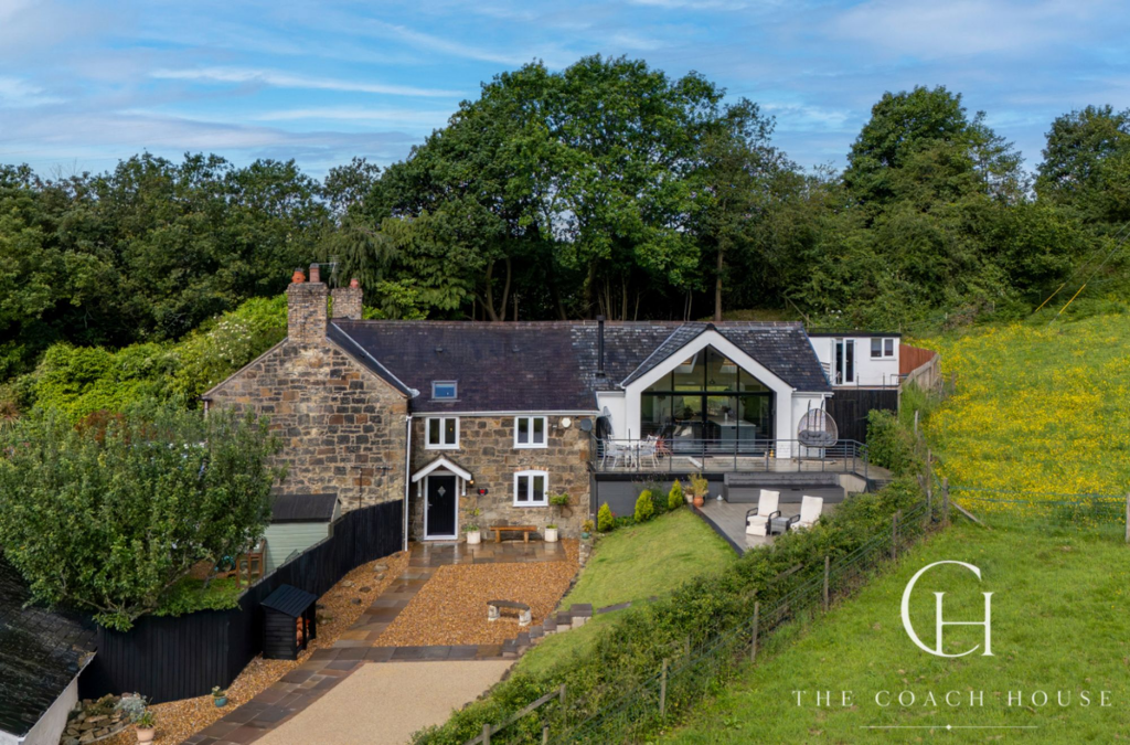 Main image of property: Vron, Tanyfron, LL11