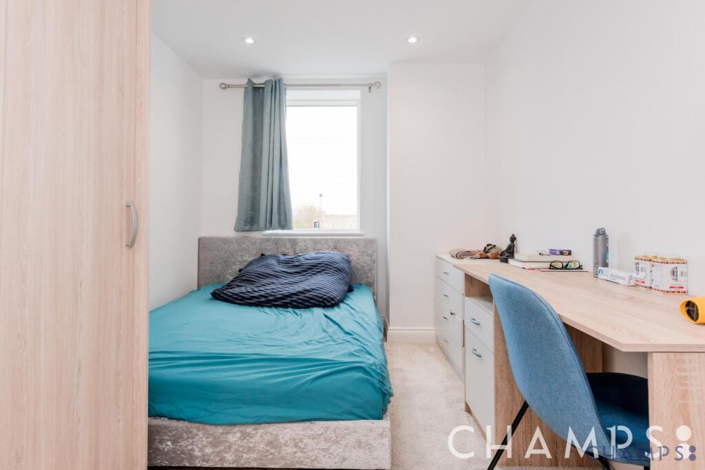 Apartment in London - View 5