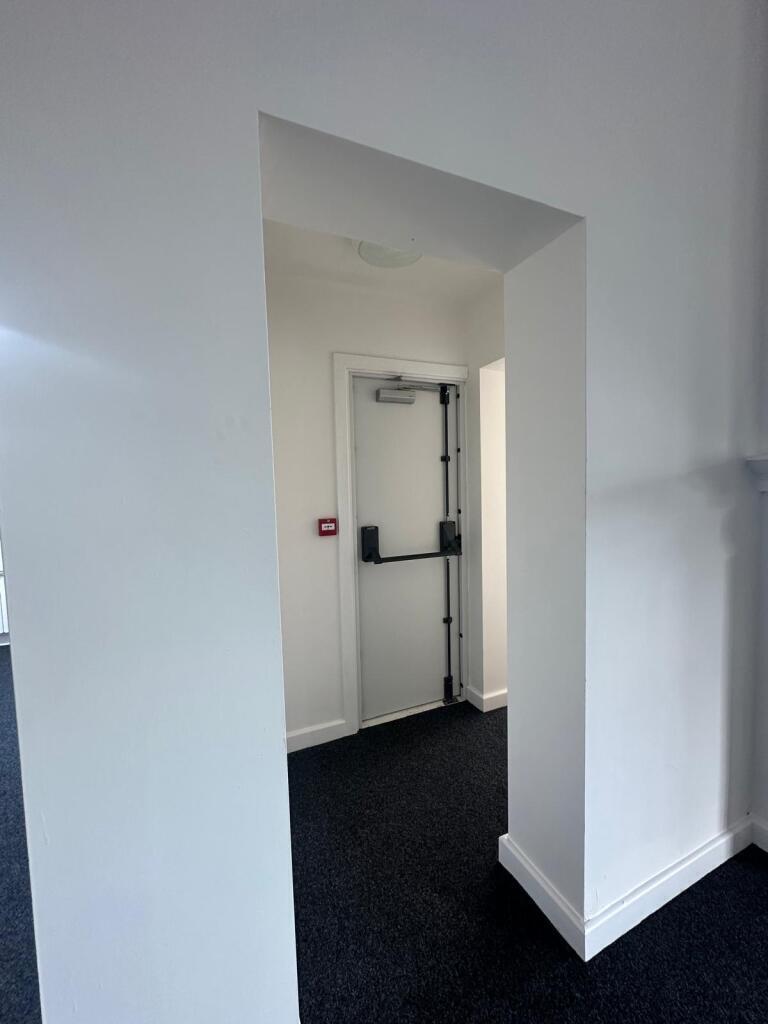 Entrance to Kitchen/WCs