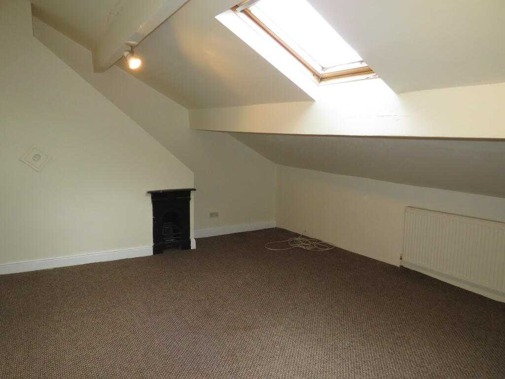 House in Calderdale, West Yorkshire - View 3