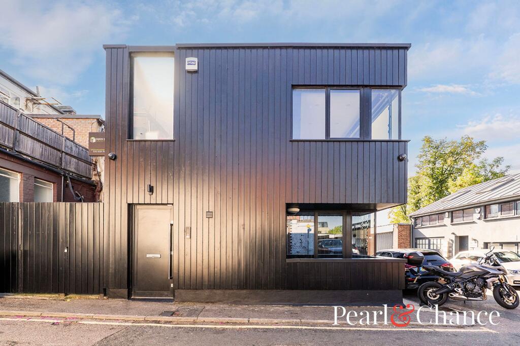 Main image of property: Portsdown Mews, Temple Fortune, NW11