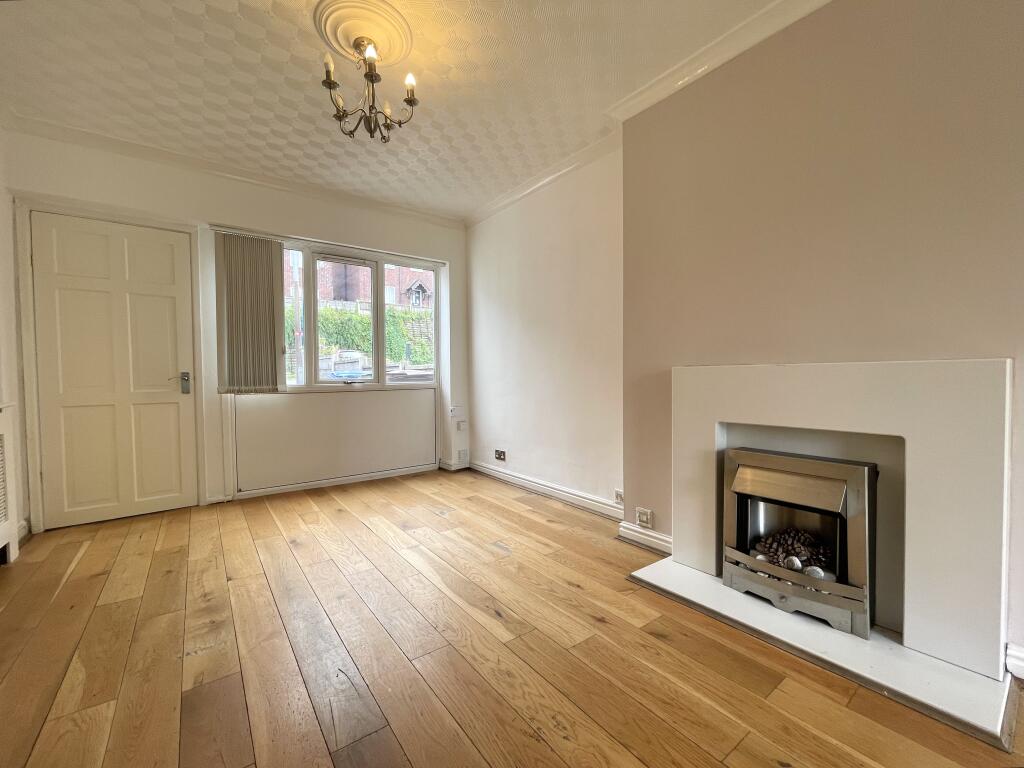 House in Stockport, Woodbank Estate, Portwood - More