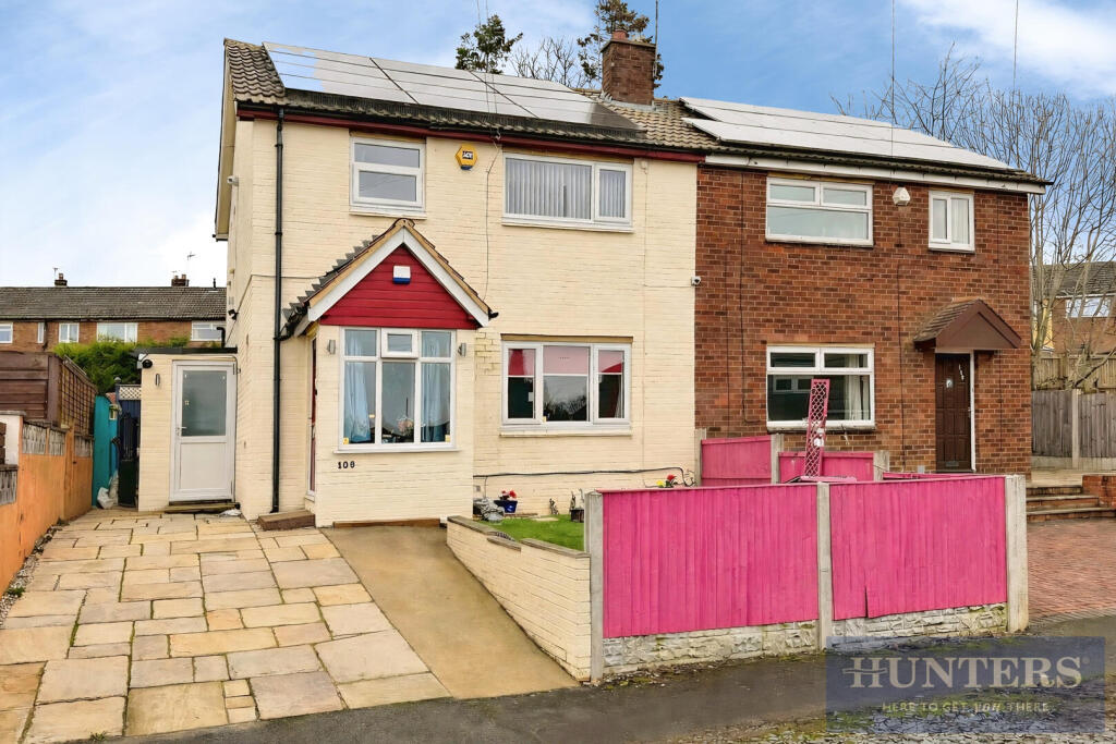 Main image of property: Raywood Close, Yeadon, Leeds