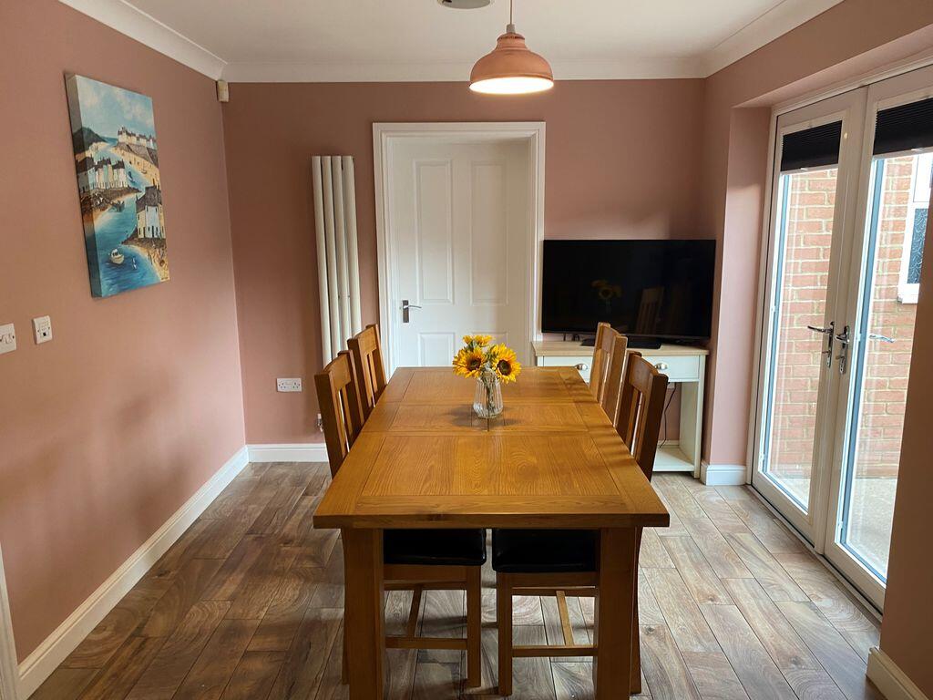 House in Immingham, North East Lincolnshire - View 5