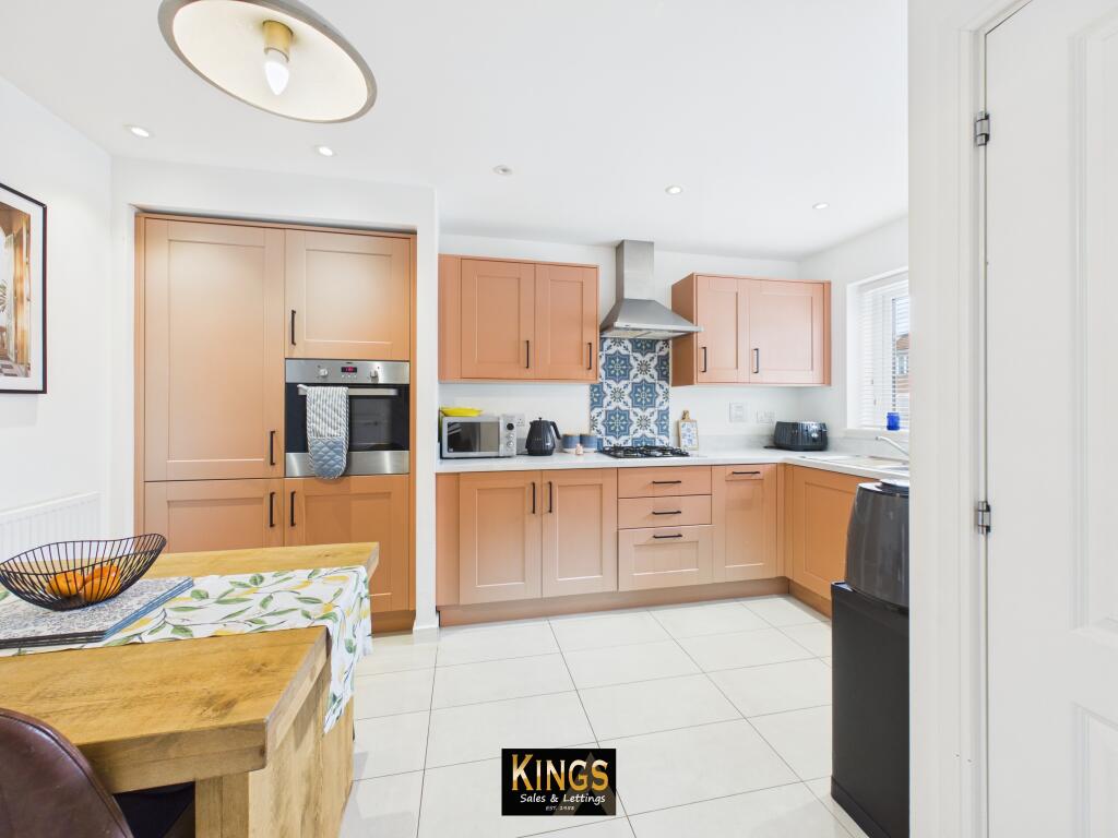 House in Stockton-on-Tees - More