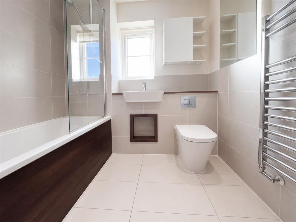 Rushbrook Avenue, Runwell photo 4