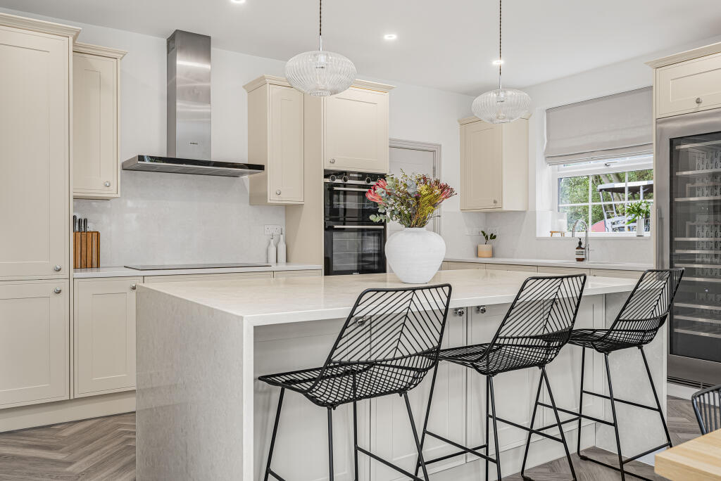 House in Stevenage - View 4