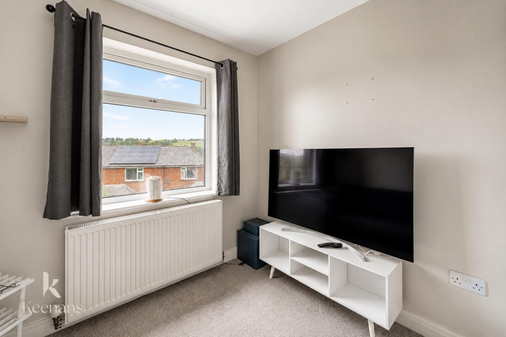 House in Oldham - View 4