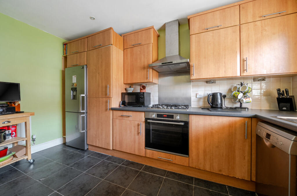 House in Winchester, Wickham - More
