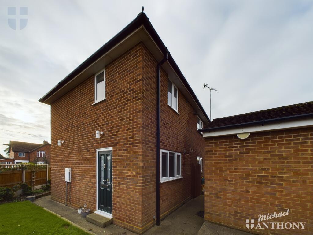 Main image of property: Station Road, Stoke Mandeville