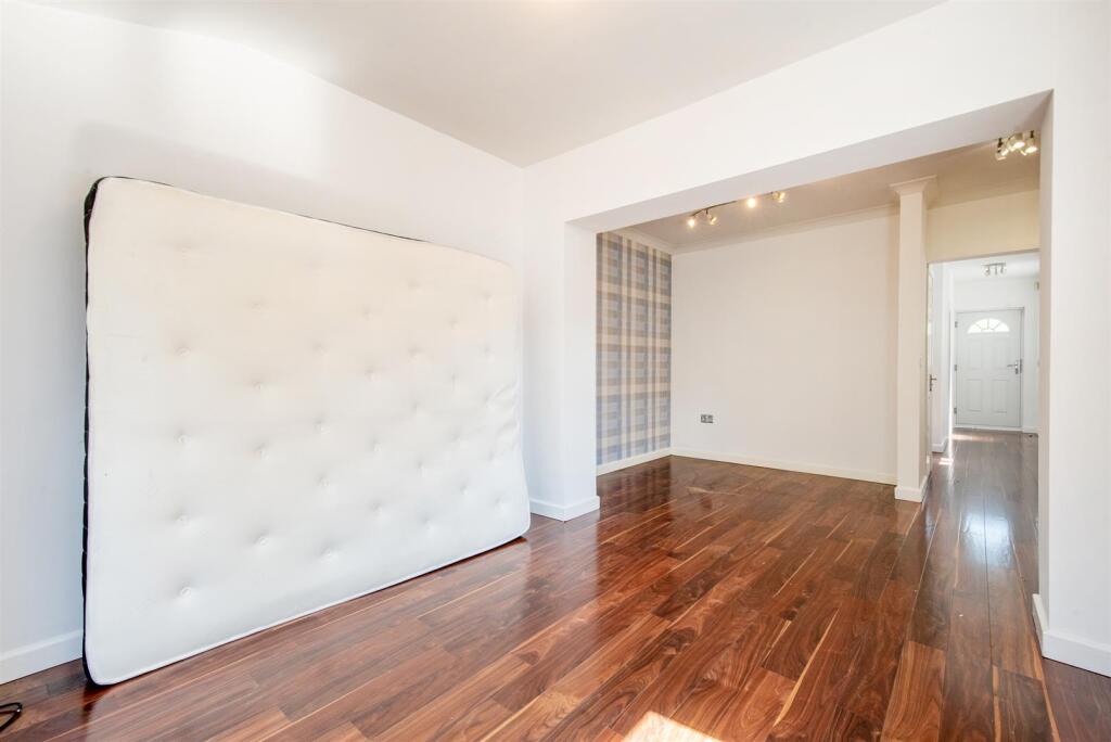 Holland House Road, Walton-Le-Dale, Preston - View 5