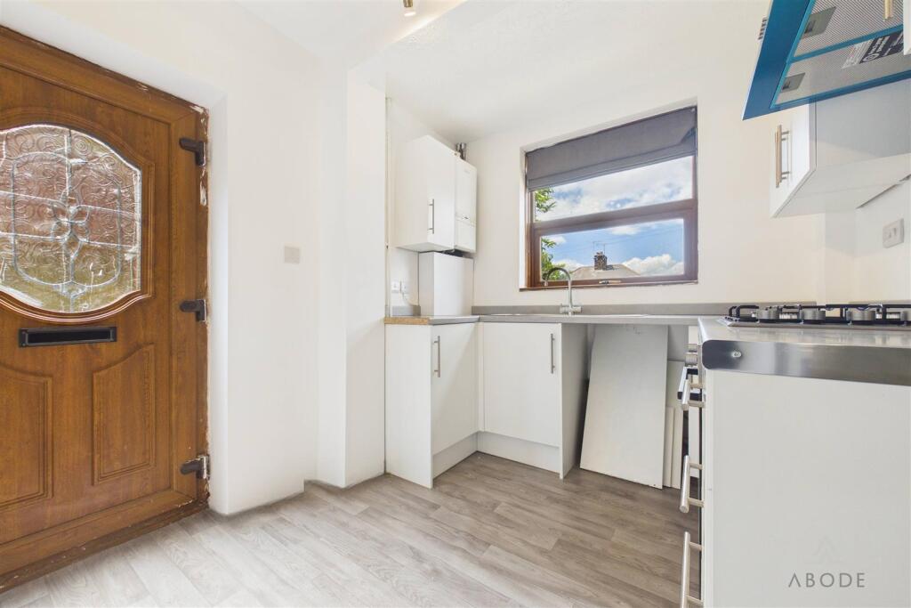 House in Dudley, West Midlands - View 3