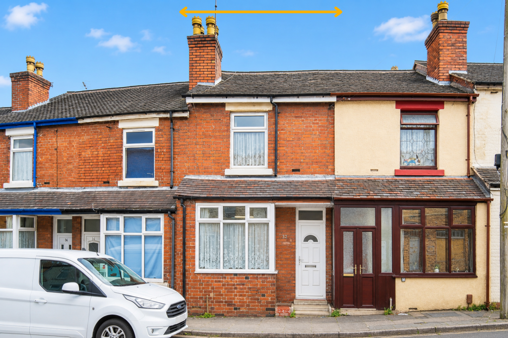 Main image of property: 32 Stanfield Road, Stoke-on-Trent, ST6 1AT
