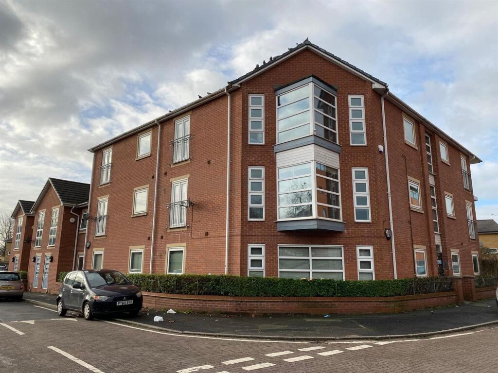 Main image of property: Quinney Crescent, Manchester