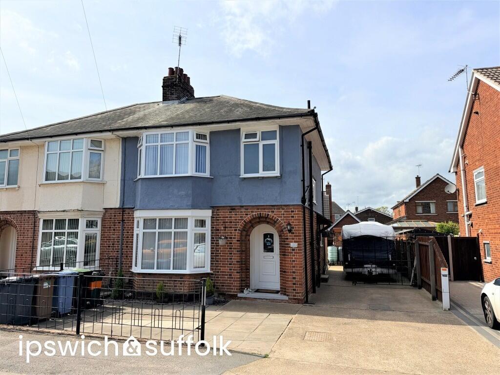 3-bed semi-detached on Henslow Road, Ipswich, £285,000