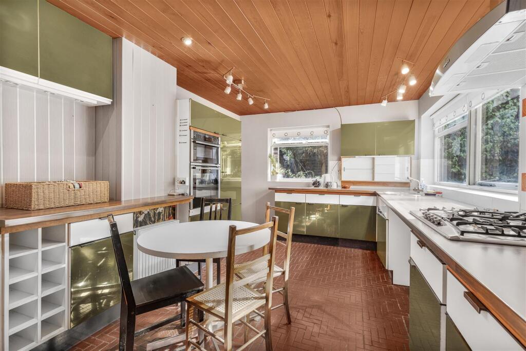 House in Chelmsford - View 5