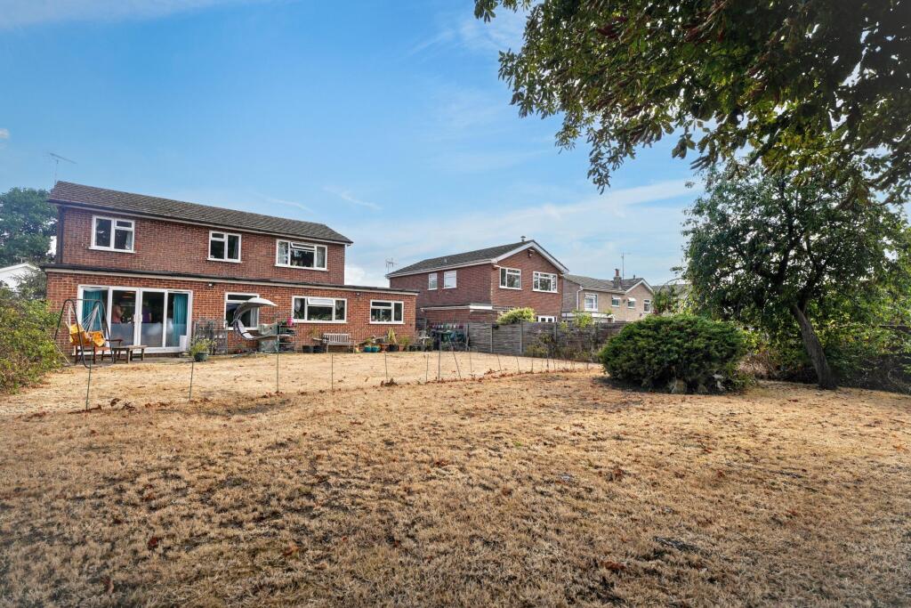 House in Chelmsford - View 2