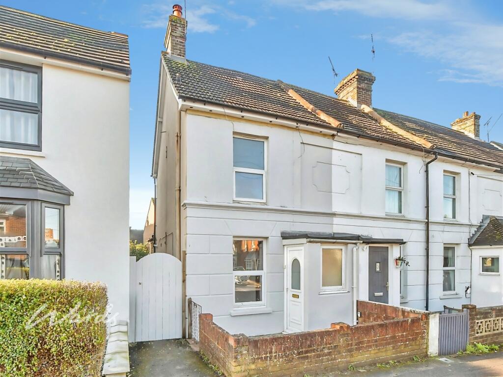 Main image of property: Croft Road Ashford TN24