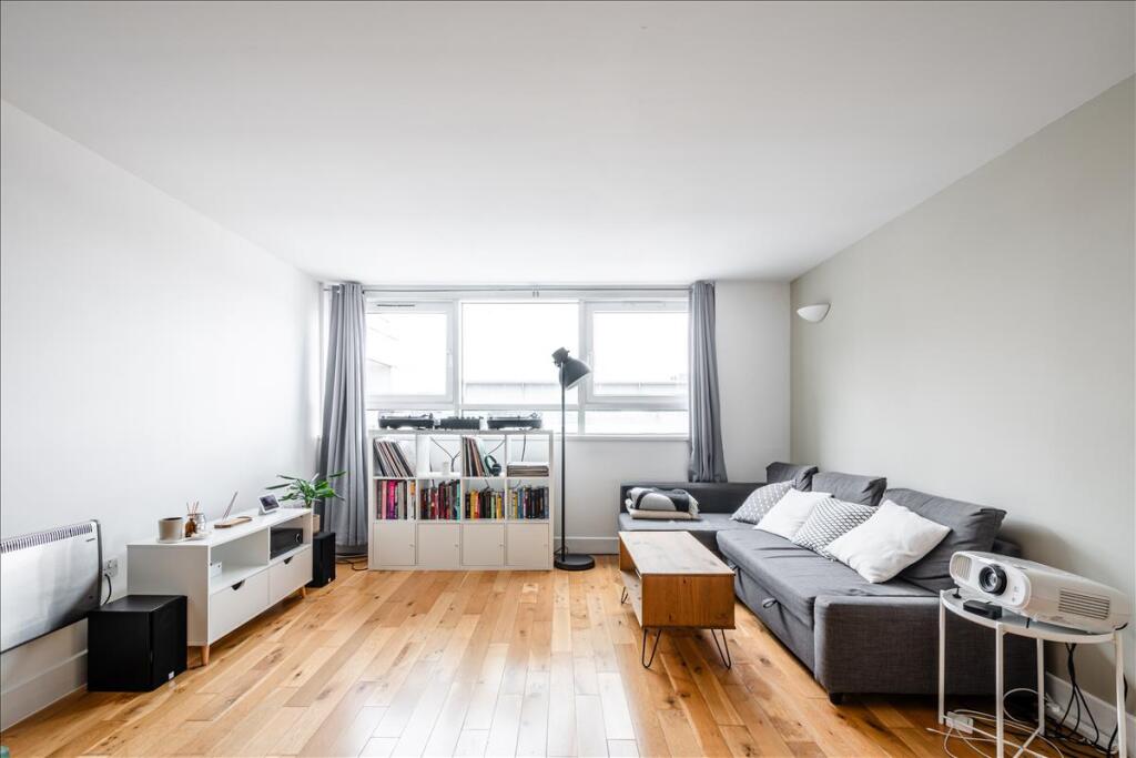 Main image of property: Richmond Road, London Fields, E8