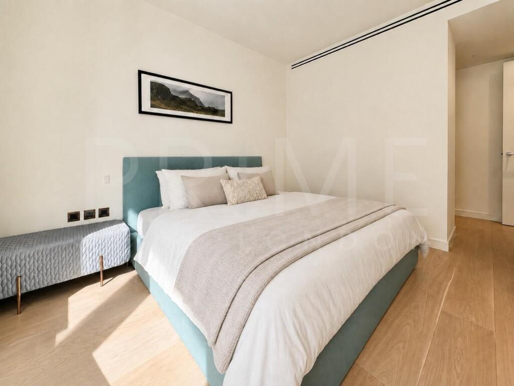 Apartment in London - More