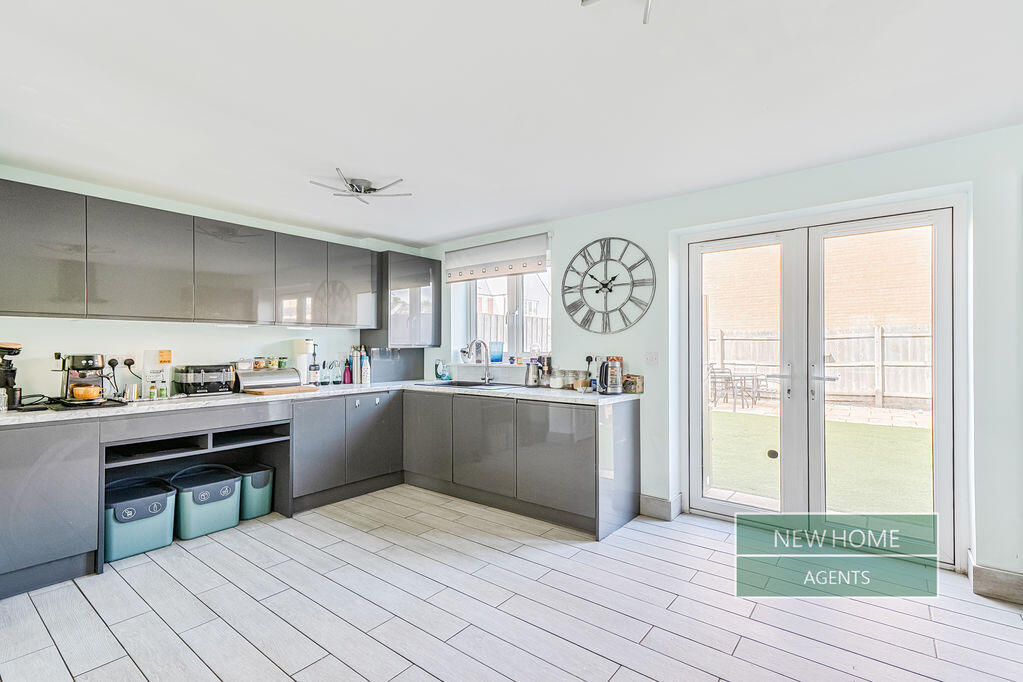 House in Exeter, Cranbrook - View 3