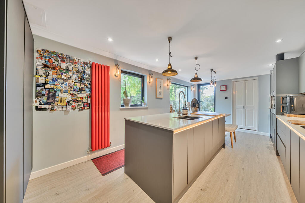 House in London - View 5