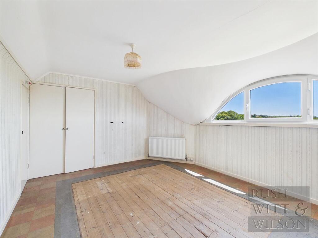 House in Hastings, St Helen's - View 5